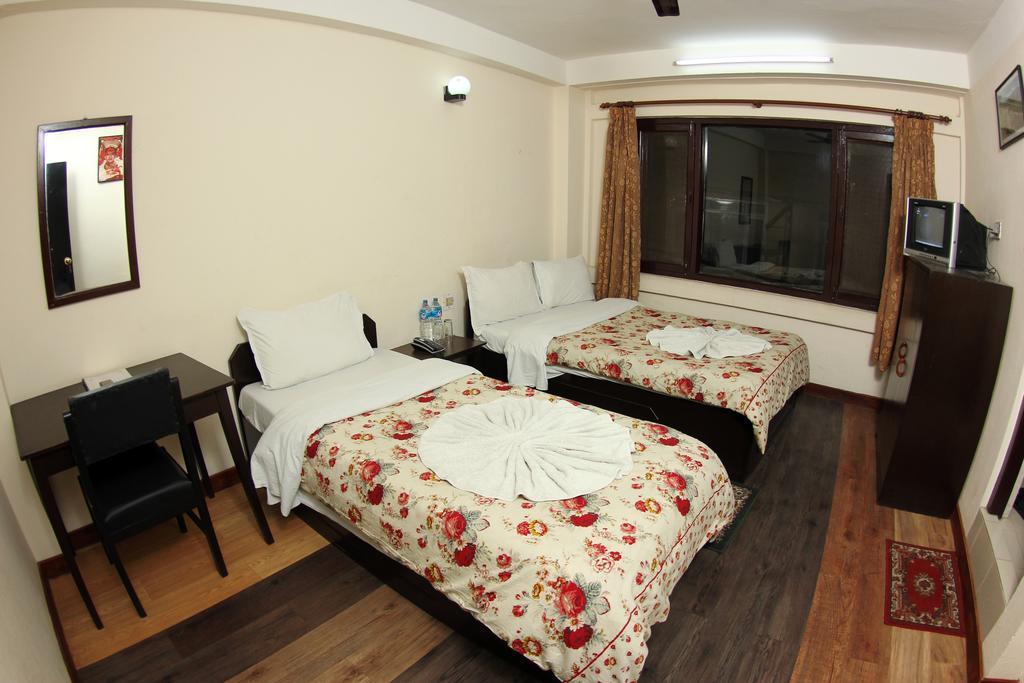 Bag Packer'S Lodge Kathmandu Exterior photo