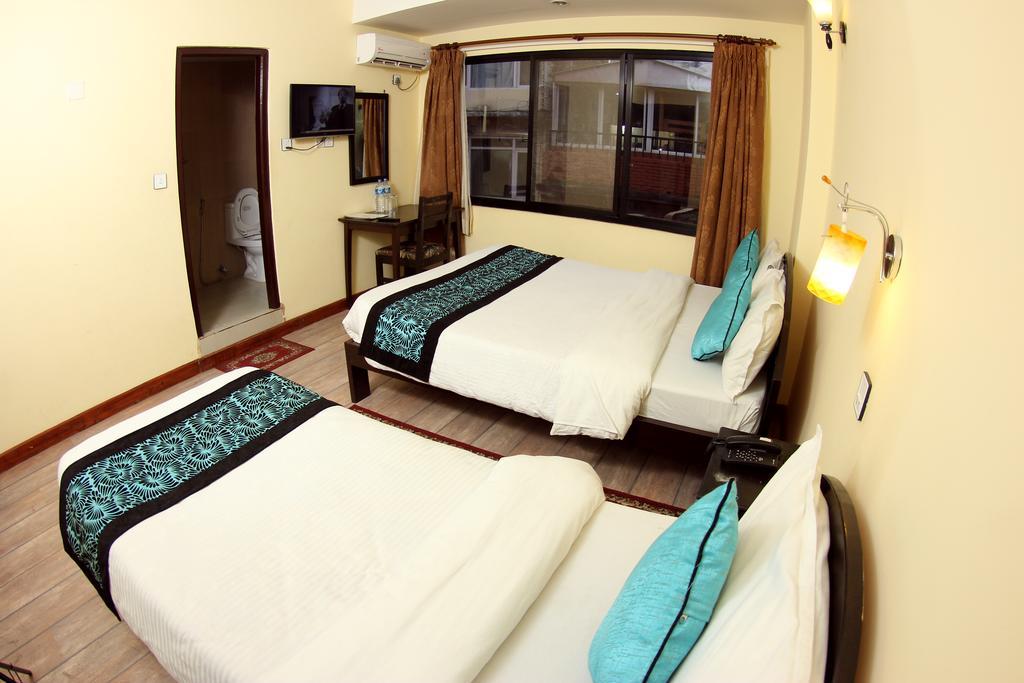 Bag Packer'S Lodge Kathmandu Exterior photo